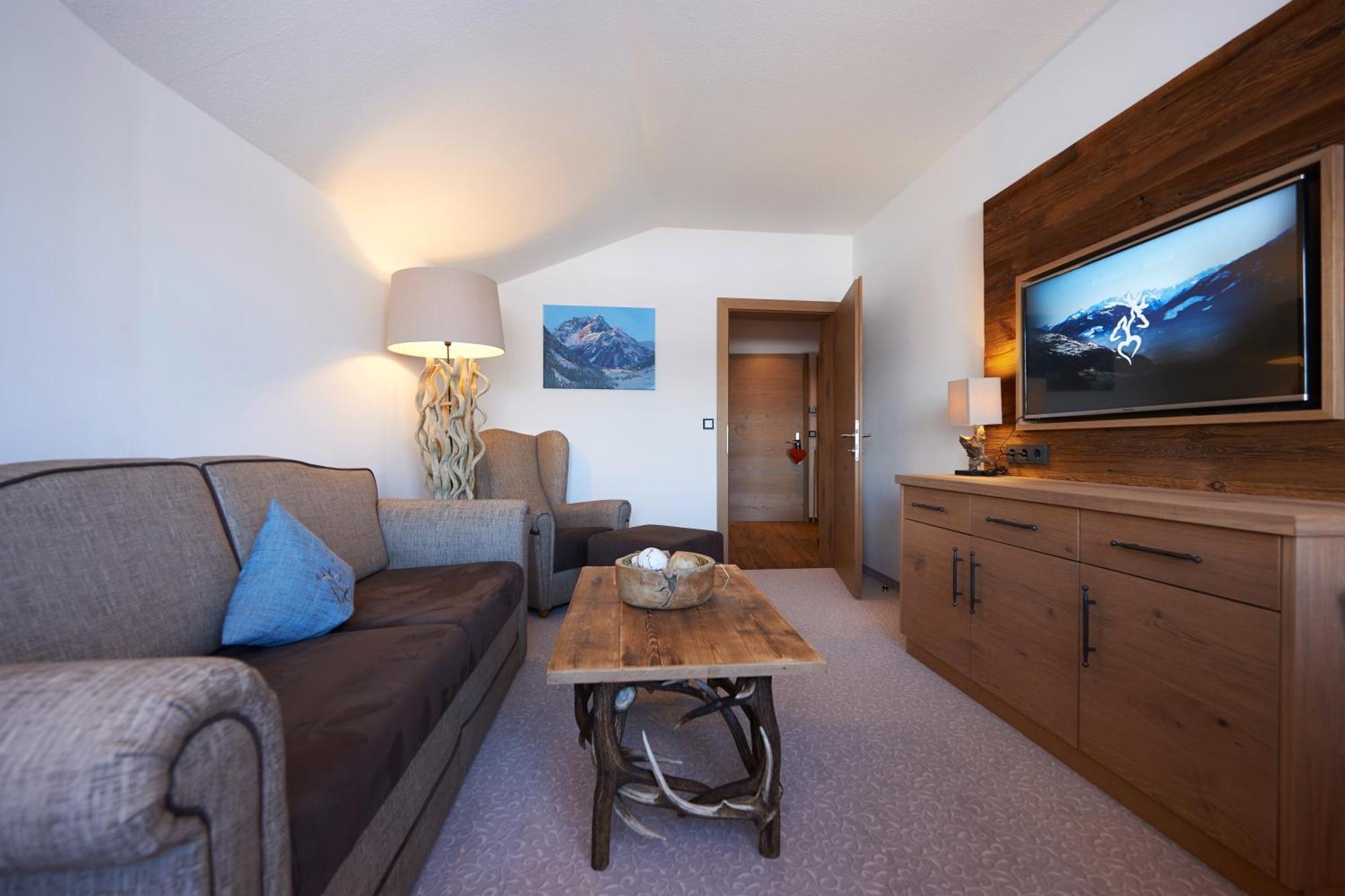Hotel Boutique Herzhof - Garni-appartements - Adults Only Riezlern