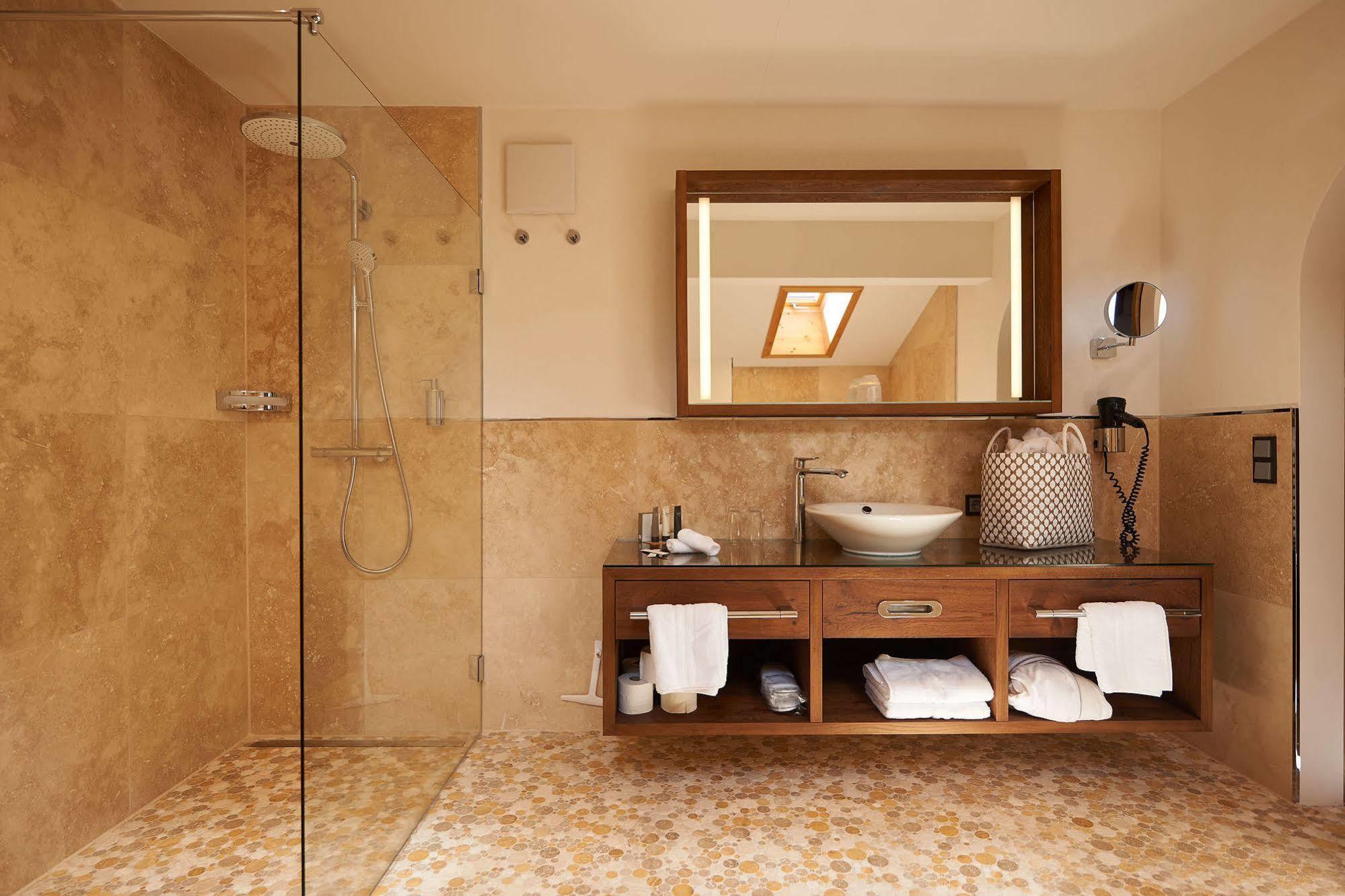 Boutique Herzhof - Garni-appartements - Adults Only Hotel Riezlern